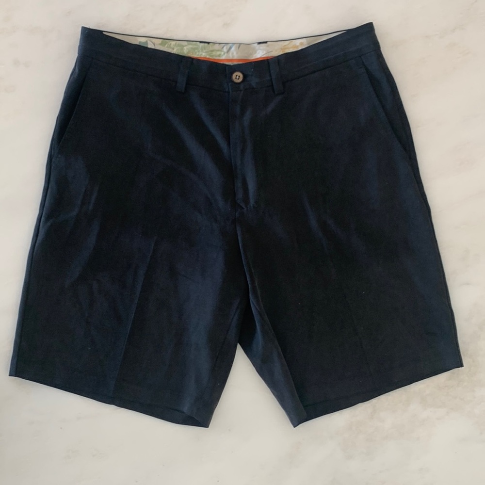 Tommy Bahama mens silk/cotton dress shorts, black size 32, EC